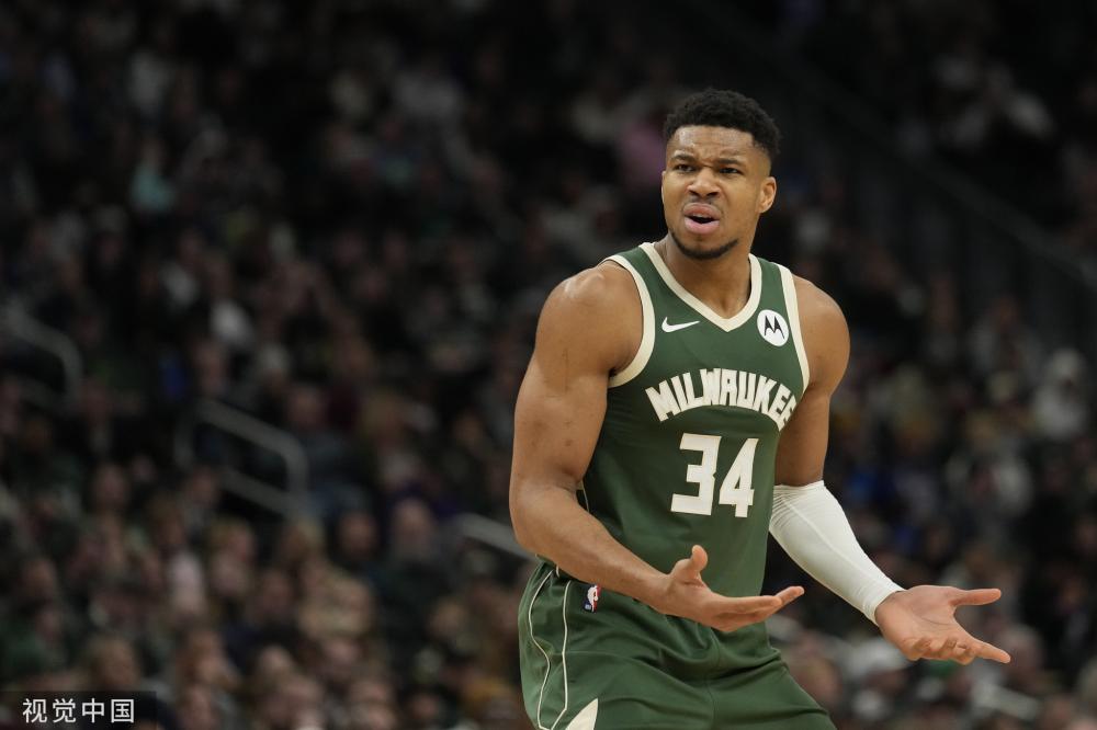 员在类似的 员在类似的