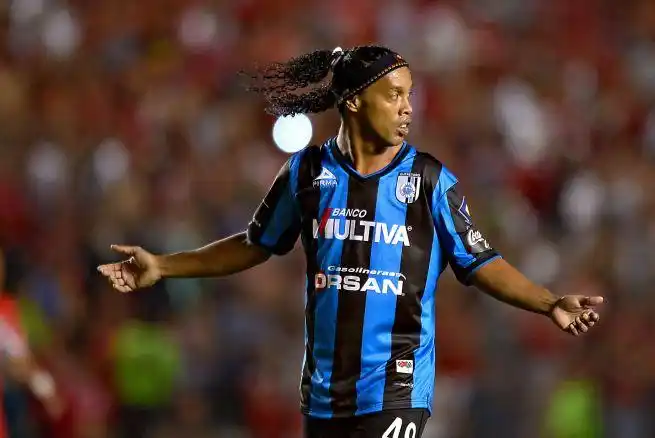 形成统一战 形成统一战