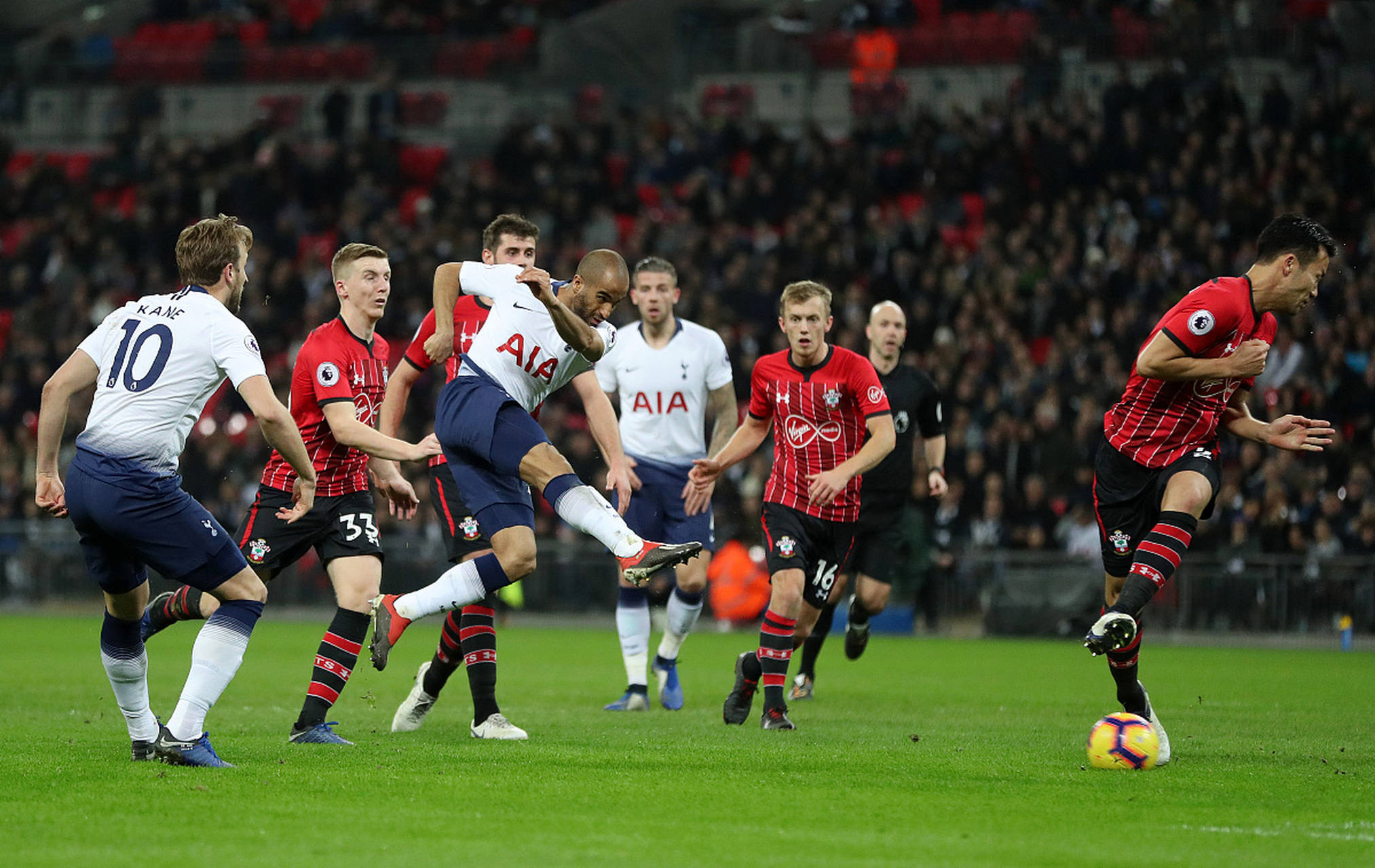 进行阵容调 进行阵容调